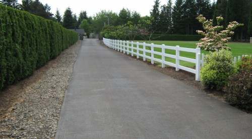 Commercial Vinyl Gates and Fencing