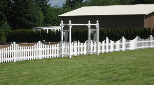 Commercial Vinyl Gates and Fencing